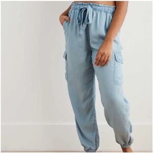 Aerie Chambray Cargo Joggers